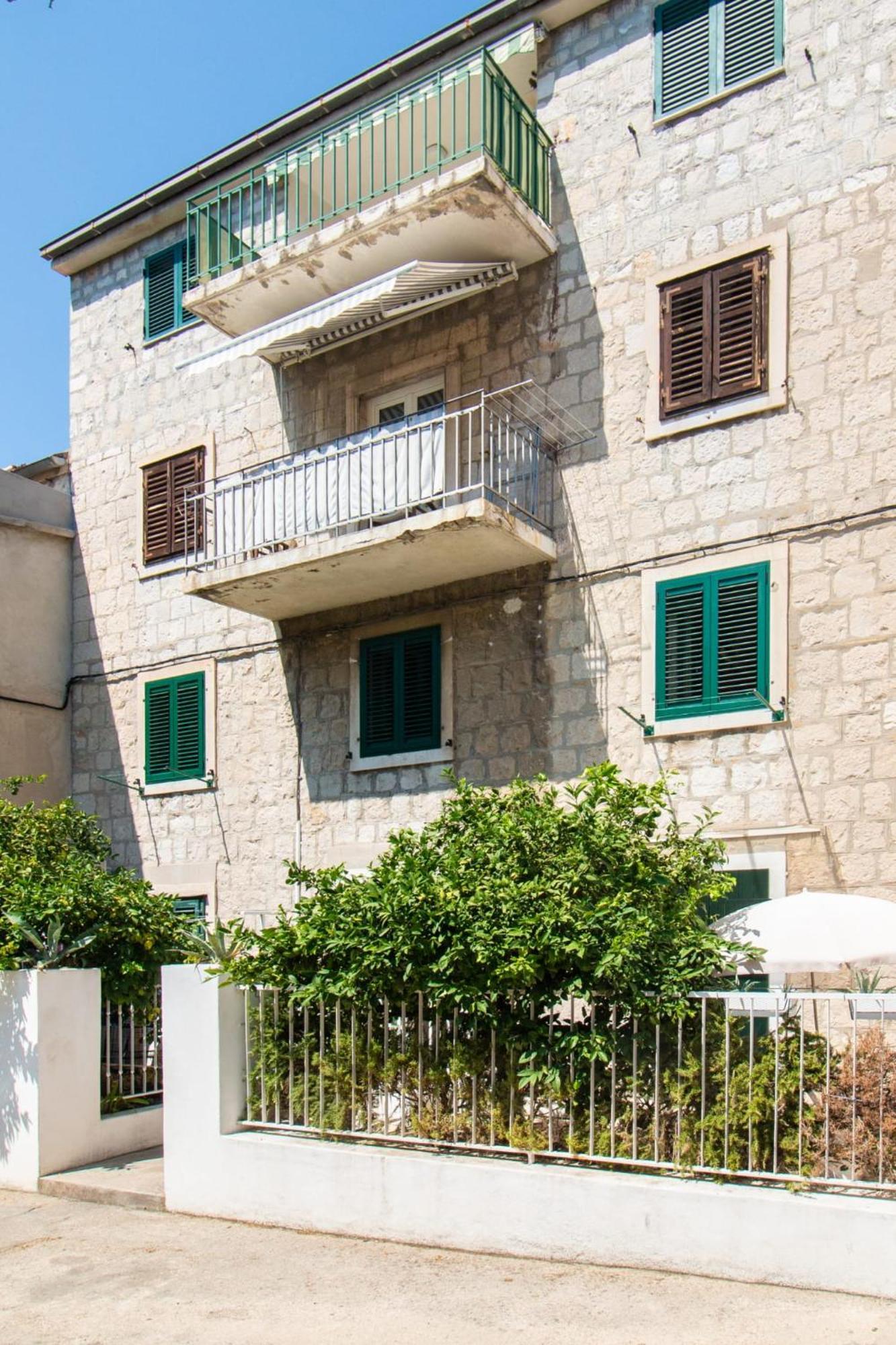 Centre In Stone House Appartement